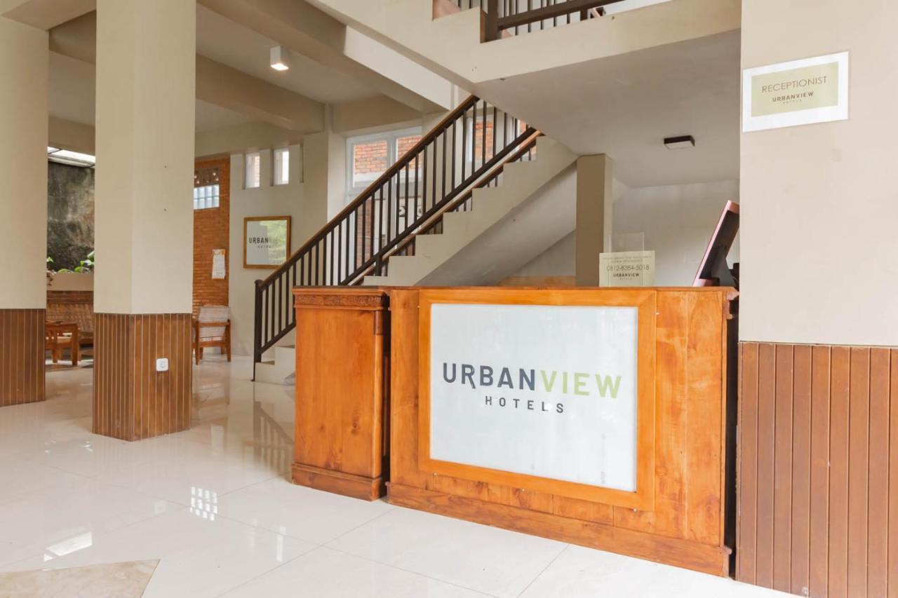 Urbanview Syariah Insani Cisarua Puncak Hotel 3*