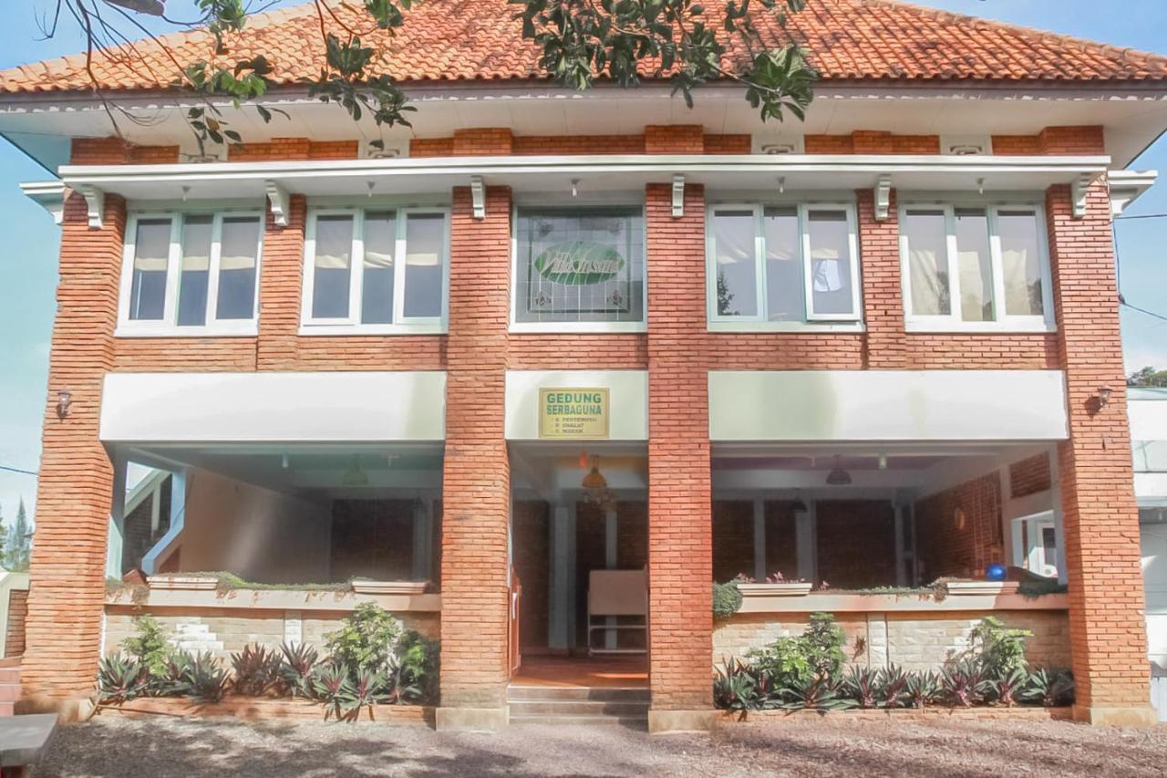 Urbanview Syariah Insani Cisarua Puncak Bogor