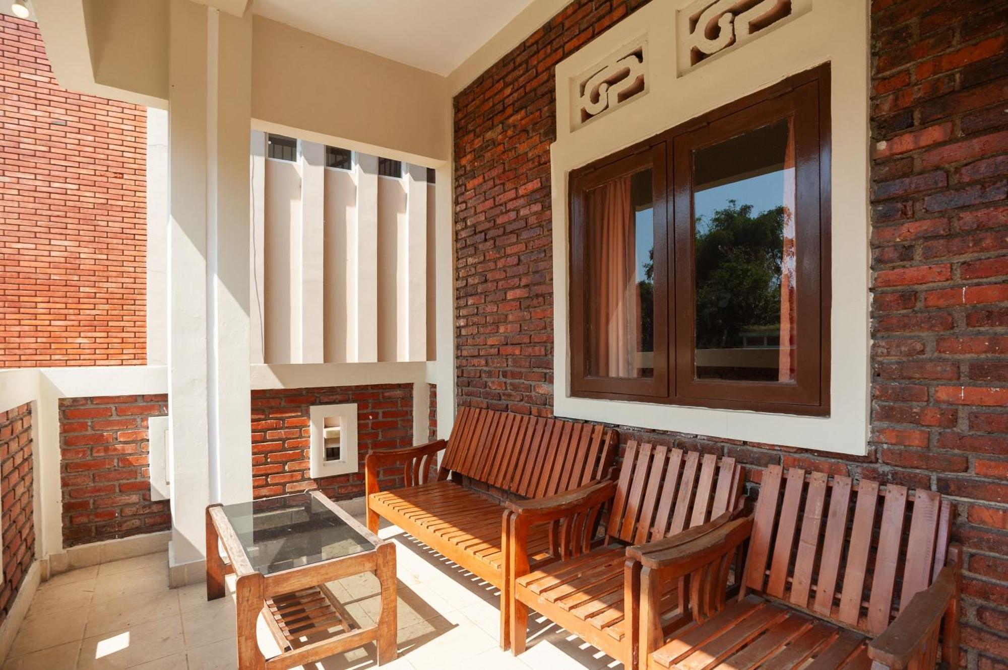 Urbanview Syariah Insani Cisarua Puncak 3* Bogor